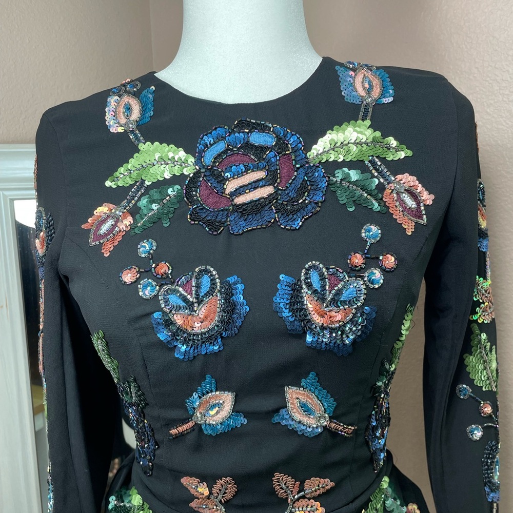 Needle & Thread NWT Black Sequin Floral Embellished Long Sleeve Mini Dress‎ US 2